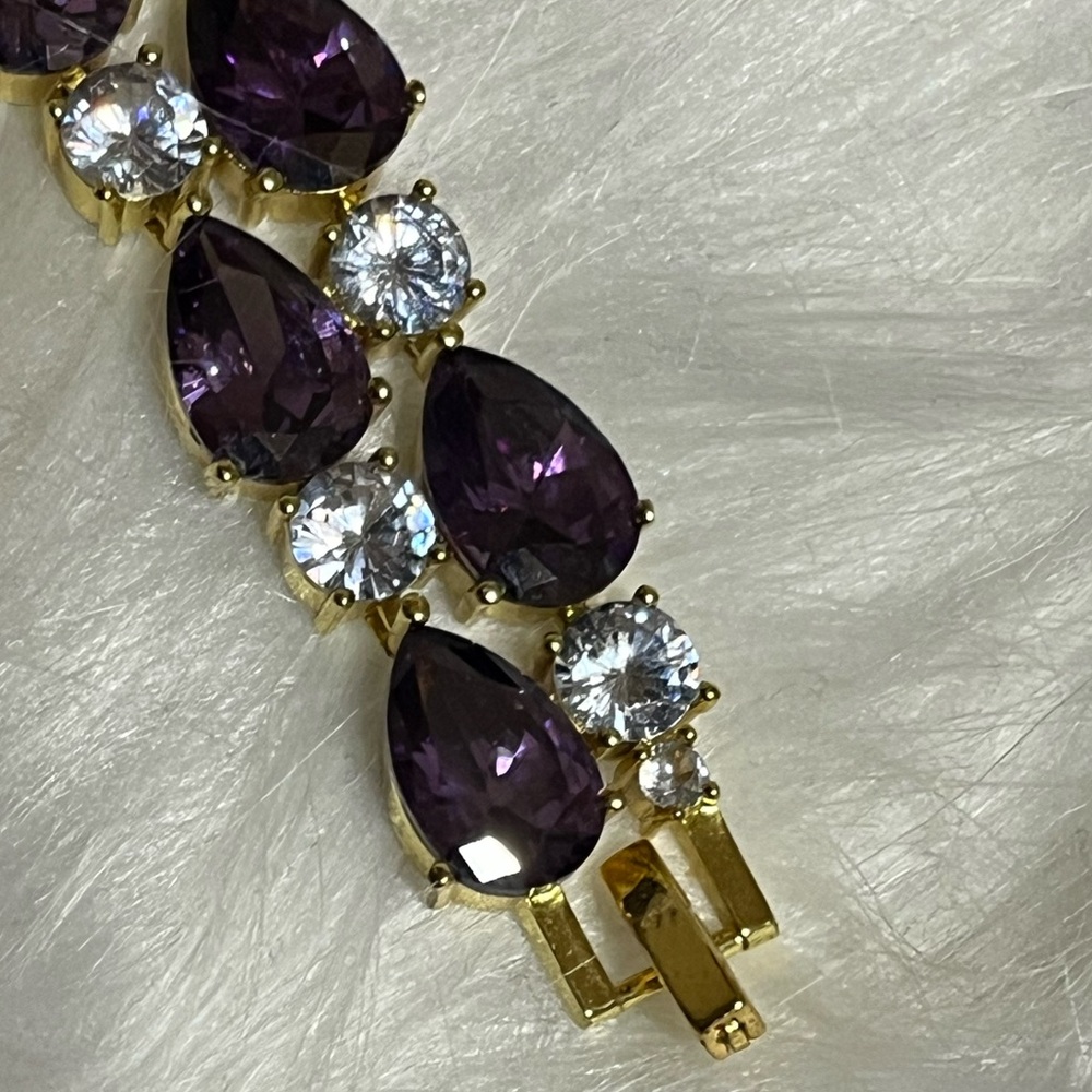 Gorgeous Amethyst Bracelet - Picture 13 of 14